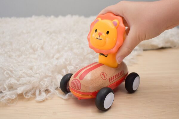 Wooden Press Go Racer Lion With Sound And Light